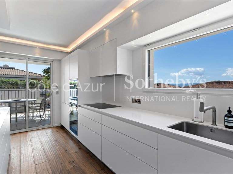 Apartment Saint-Tropez - 3 bedrooms - 130m²