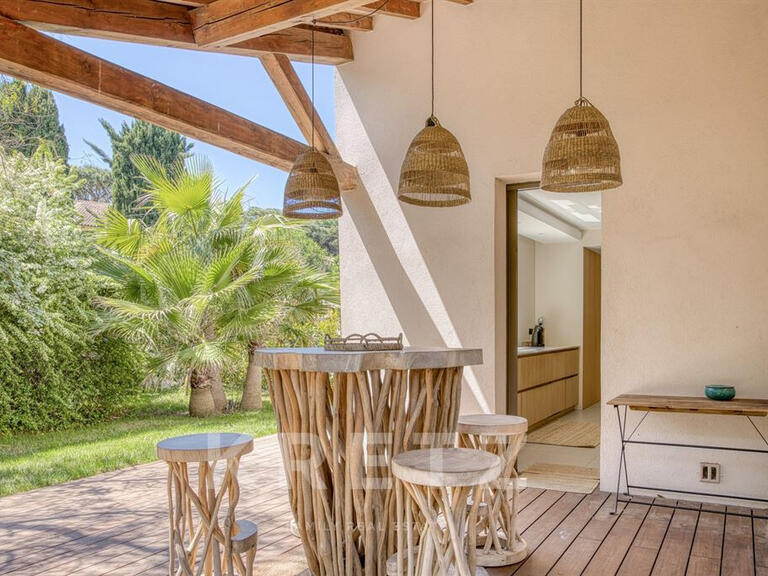 Maison Saint-Tropez - 5 chambres - 237m²