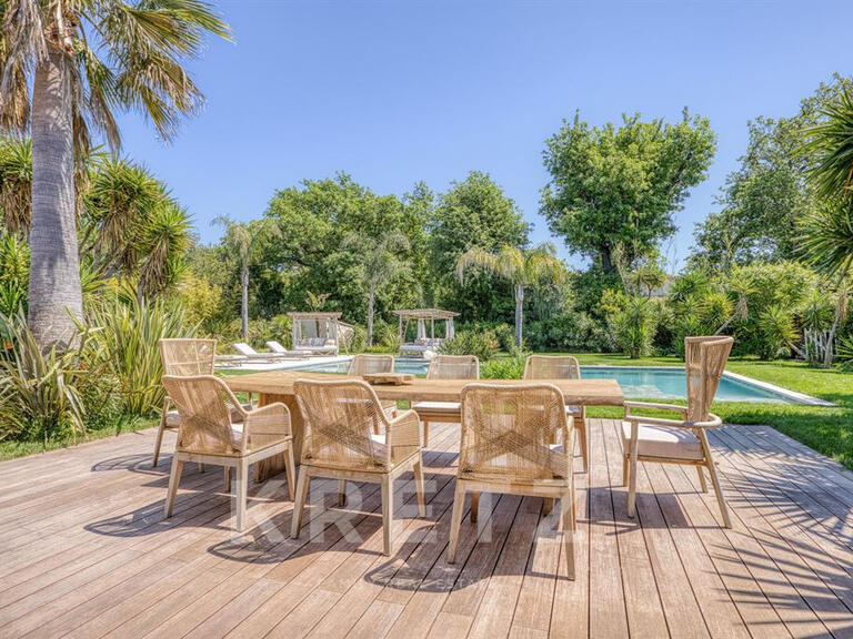 Maison Saint-Tropez - 5 chambres - 237m²