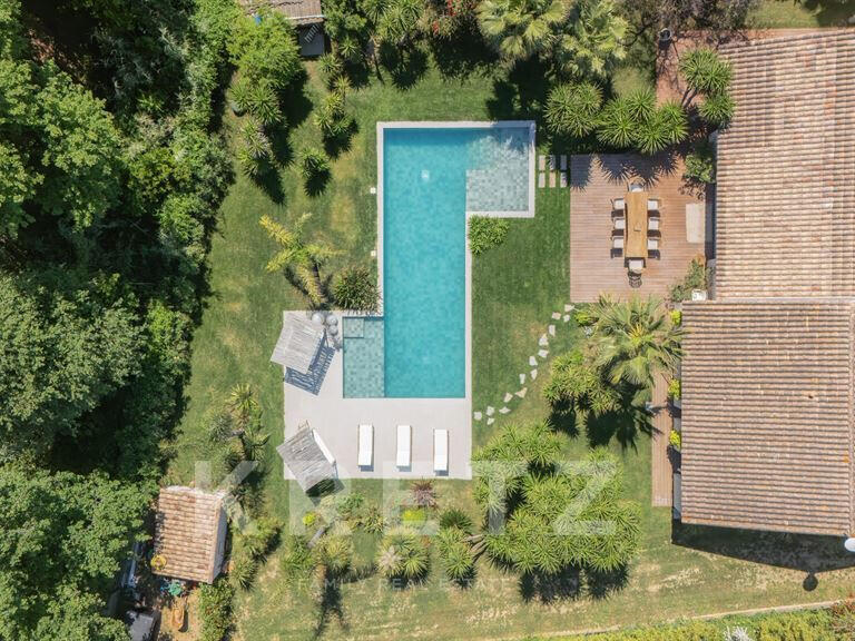Maison Saint-Tropez - 5 chambres - 237m²