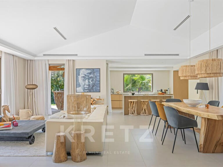 Maison Saint-Tropez - 5 chambres - 237m²