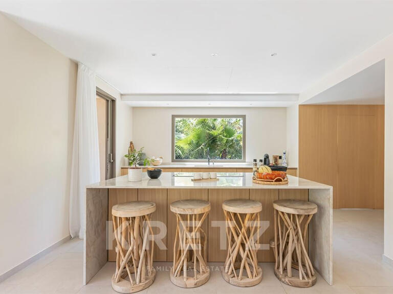 Maison Saint-Tropez - 5 chambres - 237m²