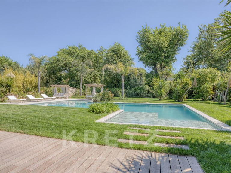 Maison Saint-Tropez - 5 chambres - 237m²