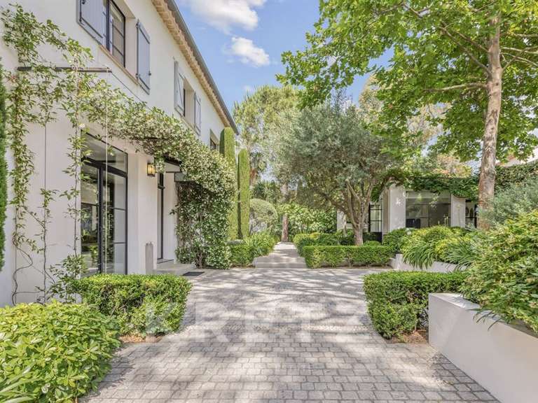 Maison Saint-Tropez - 6 chambres - 390m²