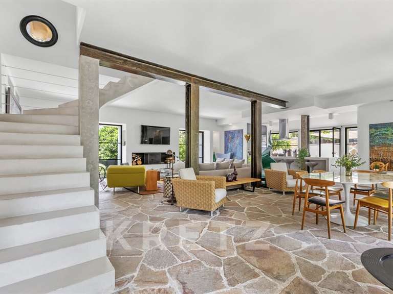 Maison Saint-Tropez - 6 chambres - 390m²