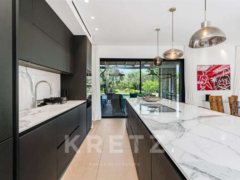 Maison Saint-Tropez - 5 chambres - 400m²