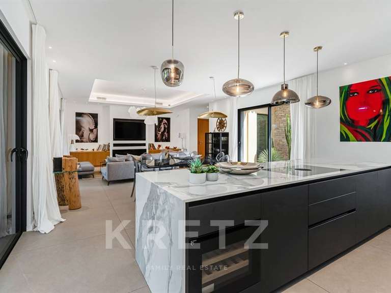 Maison Saint-Tropez - 5 chambres - 400m²