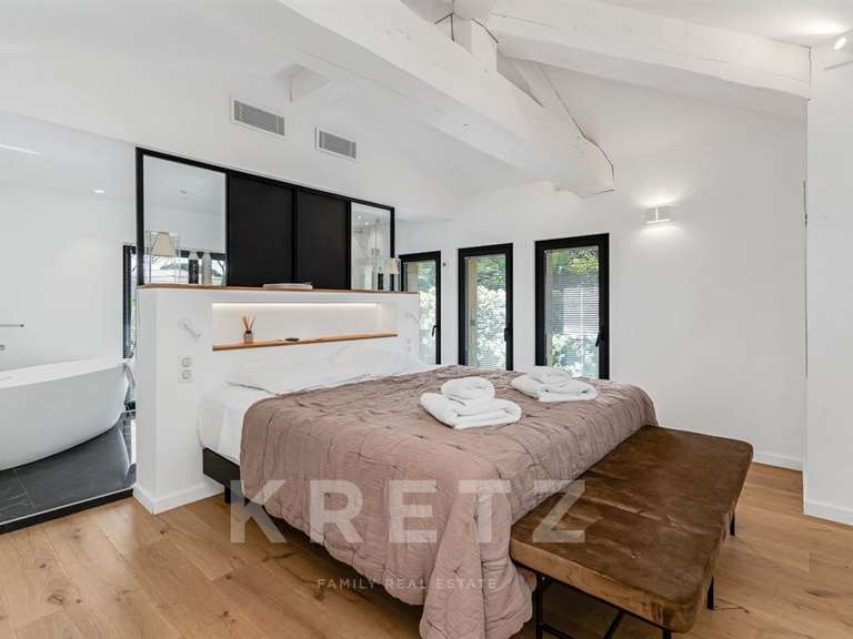 Maison Saint-Tropez - 5 chambres - 400m²