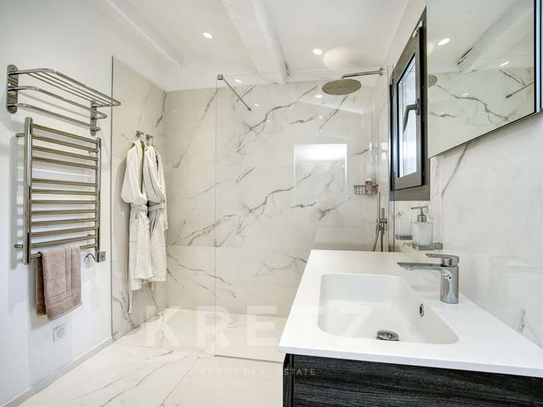 House Saint-Tropez - 4 bedrooms - 235m²