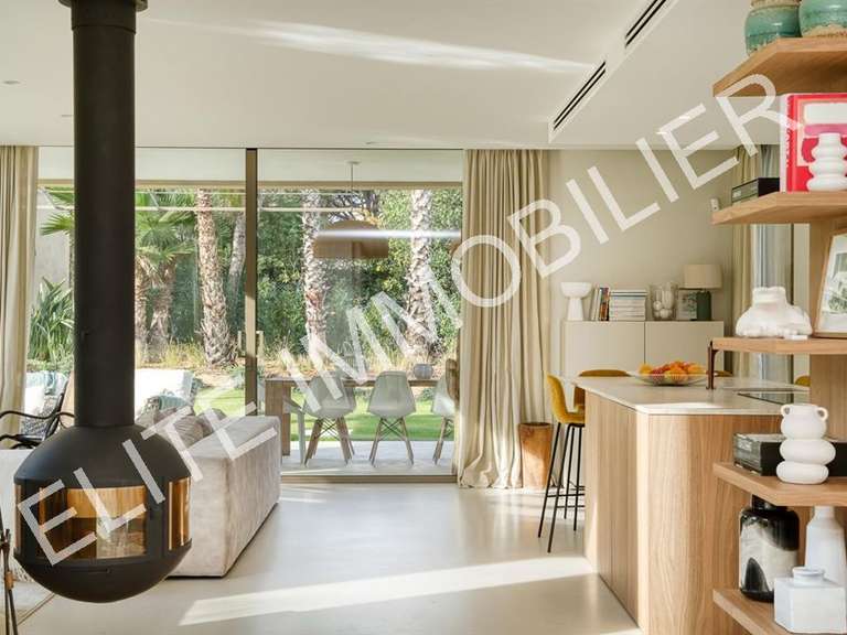 Maison Saint-Tropez - 7 chambres - 390m²
