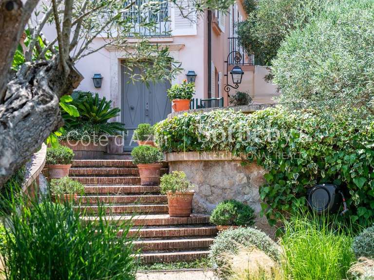 House Saint-Tropez - 6 bedrooms - 480m²