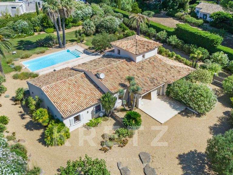 Maison Saint-Tropez - 3 chambres - 250m²