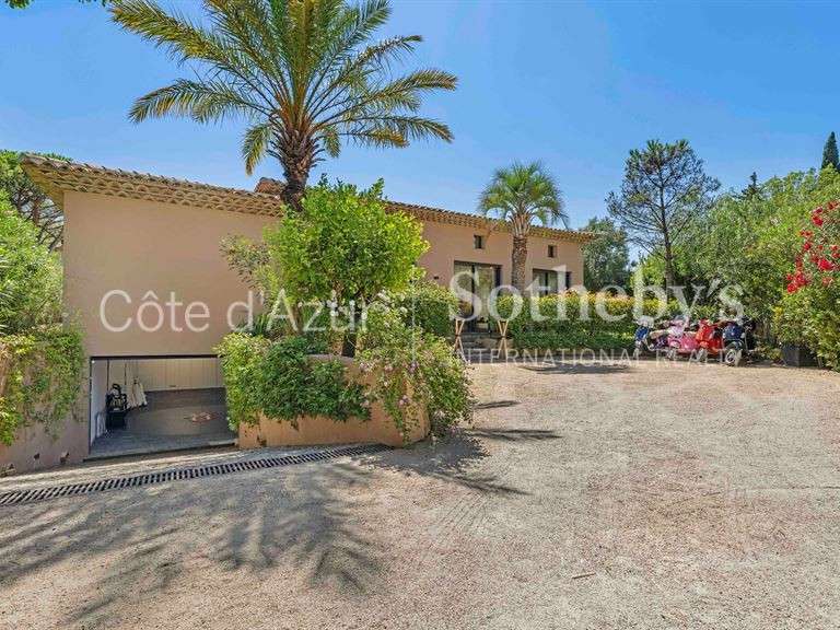 Maison Saint-Tropez - 4 chambres - 230m²