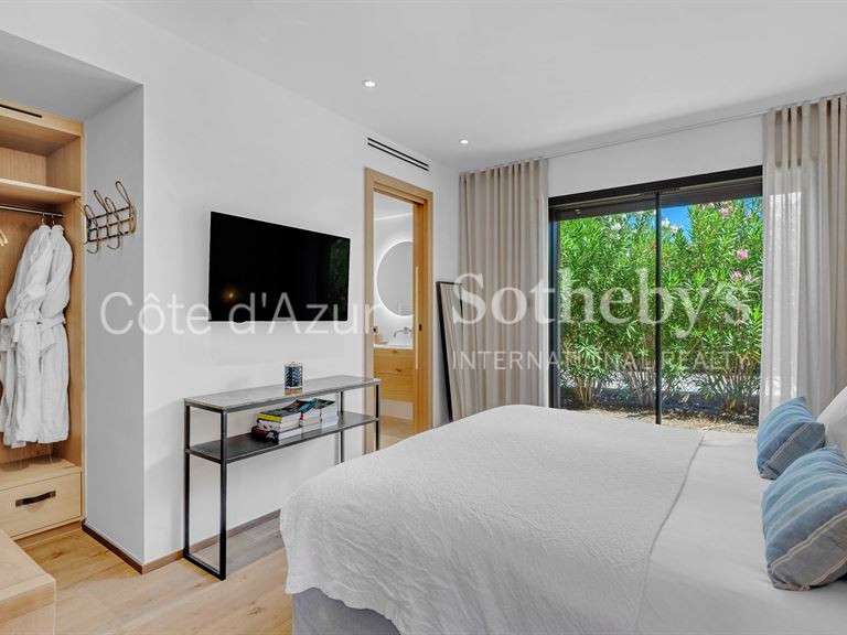 Maison Saint-Tropez - 4 chambres - 230m²