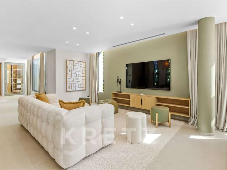 House Saint-Tropez - 6 bedrooms - 460m²