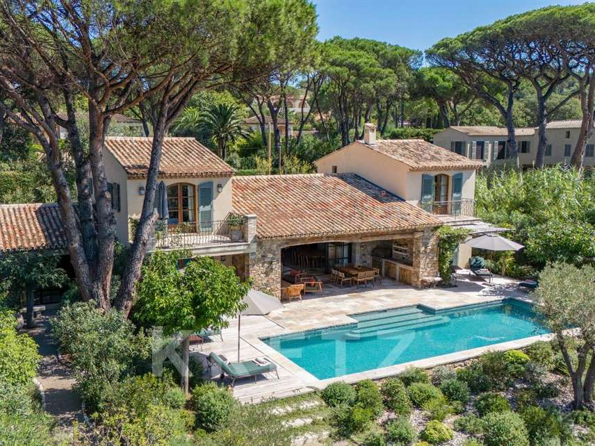 House Saint-Tropez