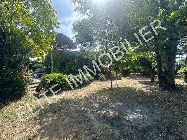 House Saint-Tropez - 2 bedrooms - 350m²