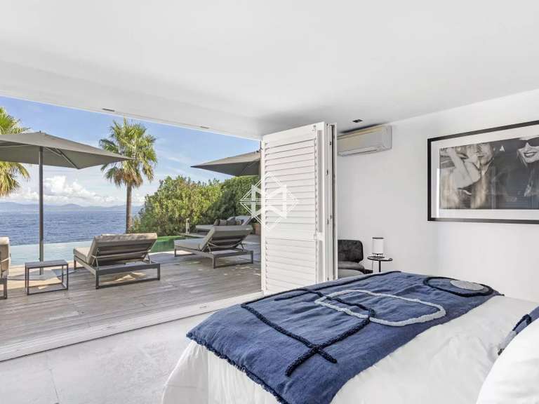 Maison Saint-Tropez - 5 chambres - 207m²