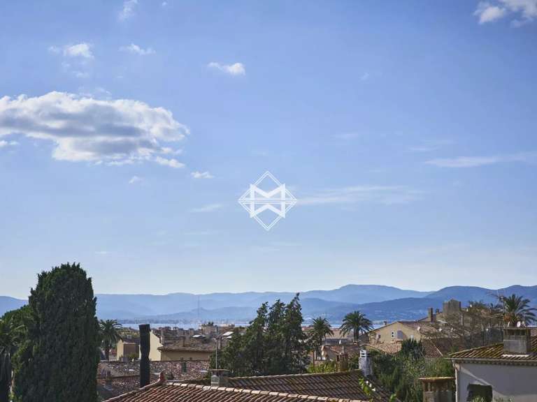 House Saint-Tropez - 4 bedrooms - 200m²