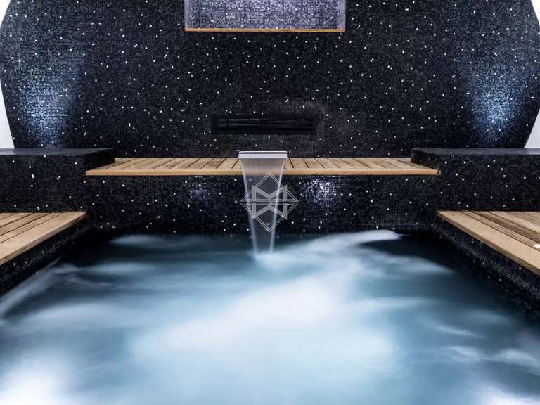 House Saint-Tropez - 5 bedrooms - 320m²