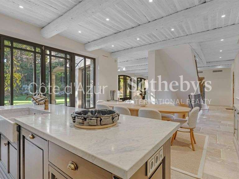 House Saint-Tropez - 9 bedrooms - 575m²