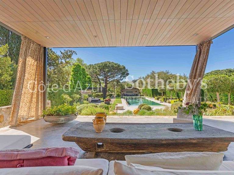 Maison Saint-Tropez - 4 chambres - 315m²