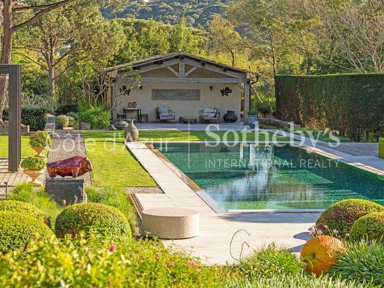 Maison Saint-Tropez - 4 chambres - 315m²