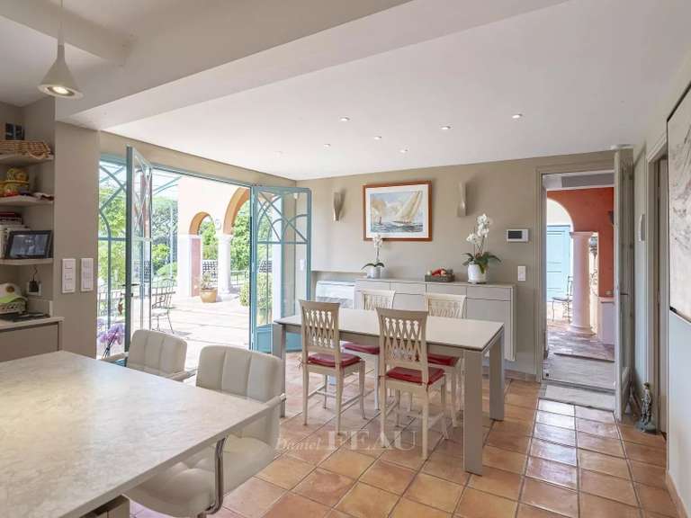 Maison Saint-Tropez - 5 chambres - 383m²