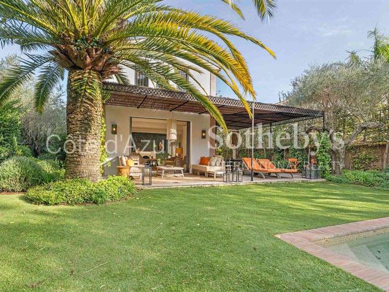 House Saint-Tropez - 6 bedrooms - 246m²
