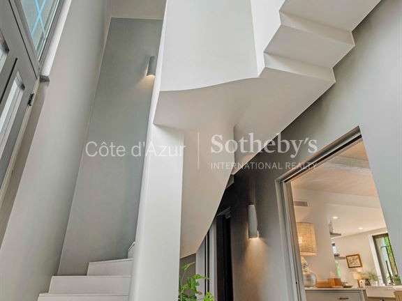 Maison Saint-Tropez - 6 chambres - 246m²