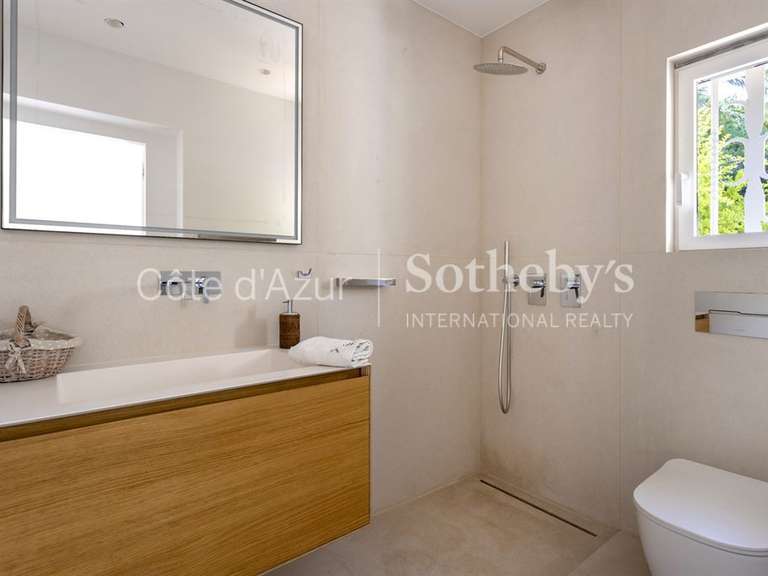 House Saint-Tropez - 5 bedrooms - 233m²