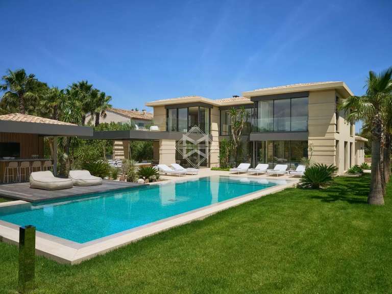 Maison Saint-Tropez - 6 chambres - 450m²