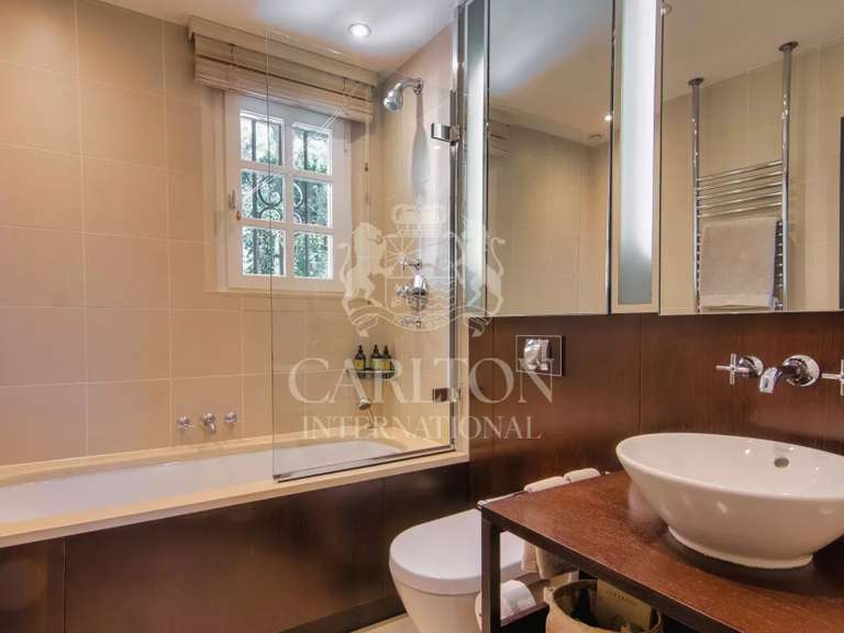 Maison Saint-Tropez - 6 chambres - 400m²