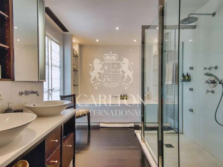 Maison Saint-Tropez - 6 chambres - 400m²