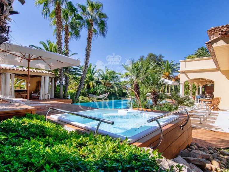 Maison Saint-Tropez - 6 chambres - 400m²