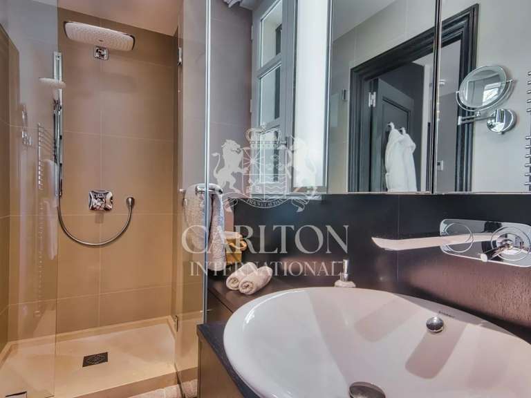 Maison Saint-Tropez - 6 chambres - 400m²
