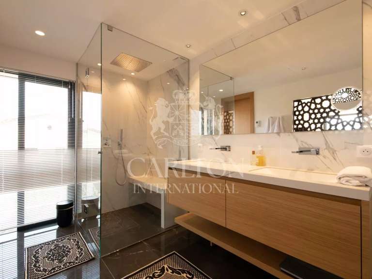 Maison Saint-Tropez - 5 chambres - 200m²