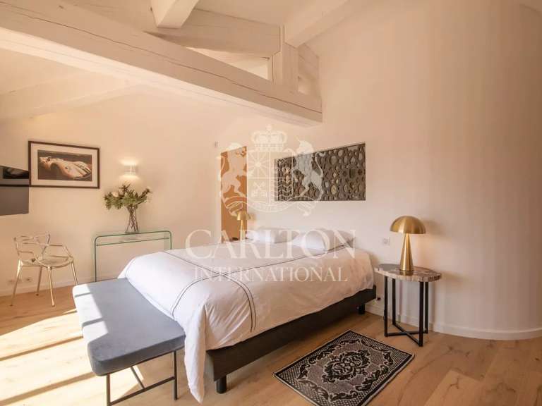 Maison Saint-Tropez - 5 chambres - 200m²