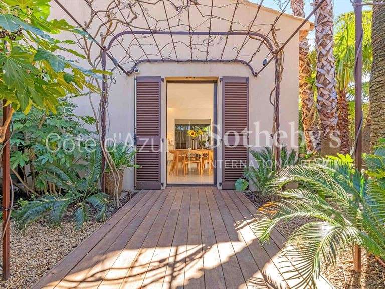 Maison Saint-Tropez - 4 chambres - 125m²