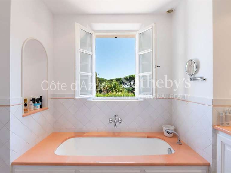 Maison Saint-Tropez - 3 chambres - 190m²