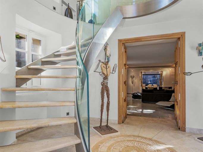 House Saint-Tropez - 5 bedrooms - 320m²