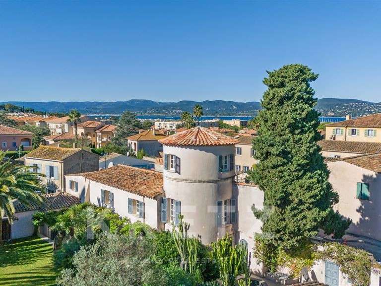 Maison Saint-Tropez - 5 chambres - 320m²