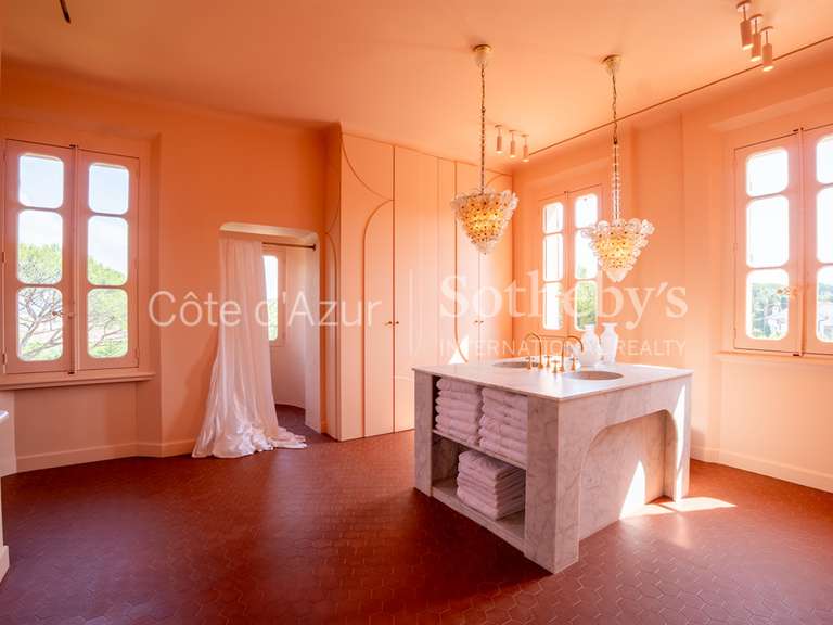 Maison Saint-Tropez - 5 chambres - 273m²
