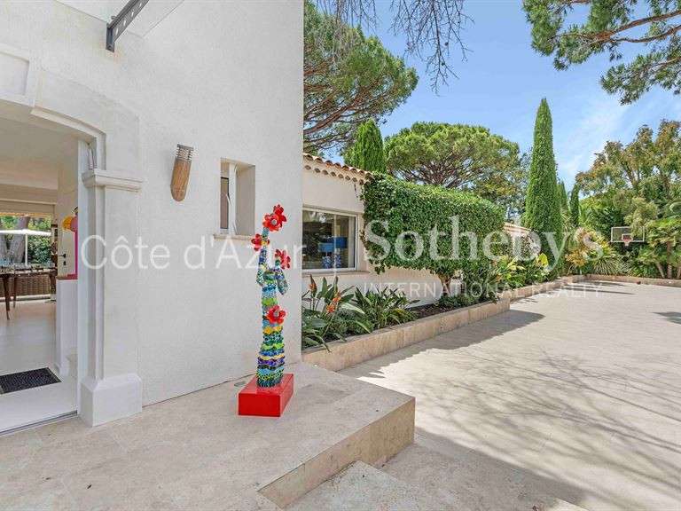 Maison Saint-Tropez - 7 chambres - 356m²