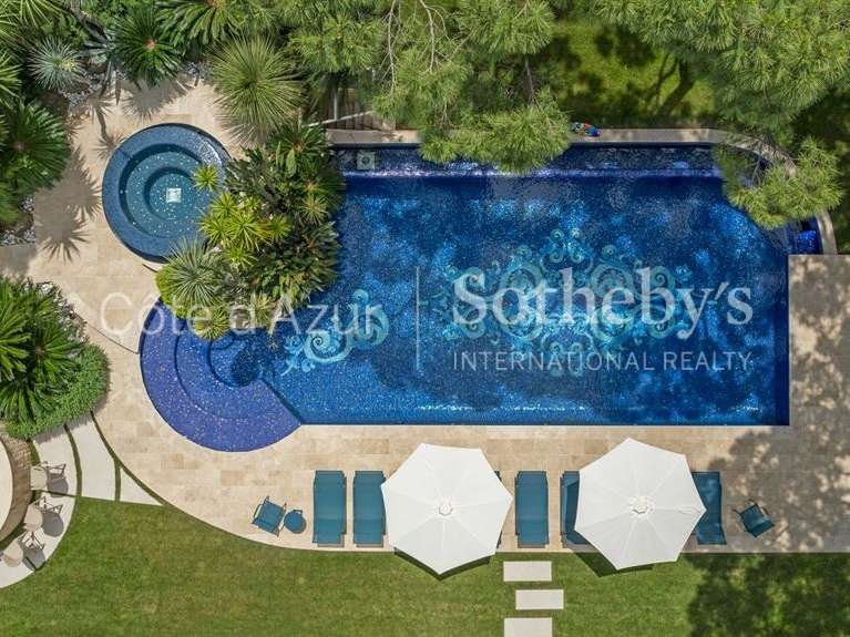 Maison Saint-Tropez - 7 chambres - 356m²