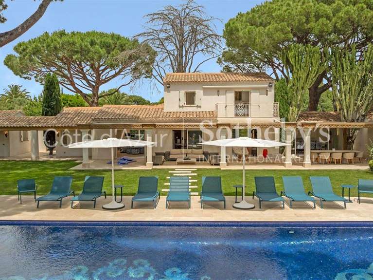 Maison Saint-Tropez - 7 chambres - 356m²