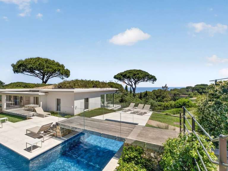 Maison Saint-Tropez - 14 chambres - 1100m²