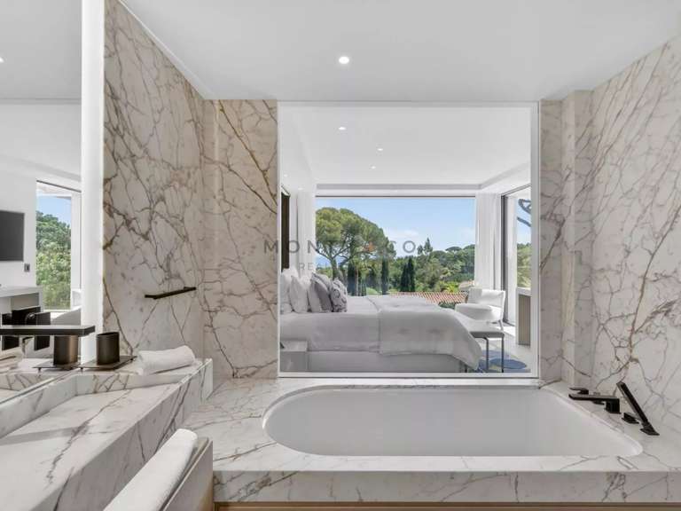 Maison Saint-Tropez - 14 chambres - 1100m²