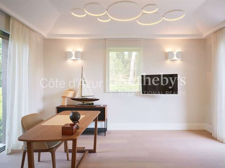 Maison Saint-Tropez - 6 chambres - 560m²