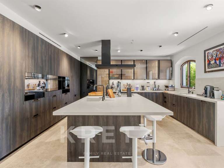 Maison Saint-Tropez - 6 chambres - 500m²
